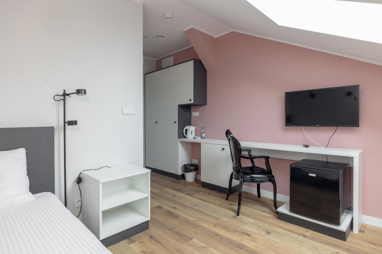 Ae Hostel Nowy Swiat Warszawa Exteriör bild