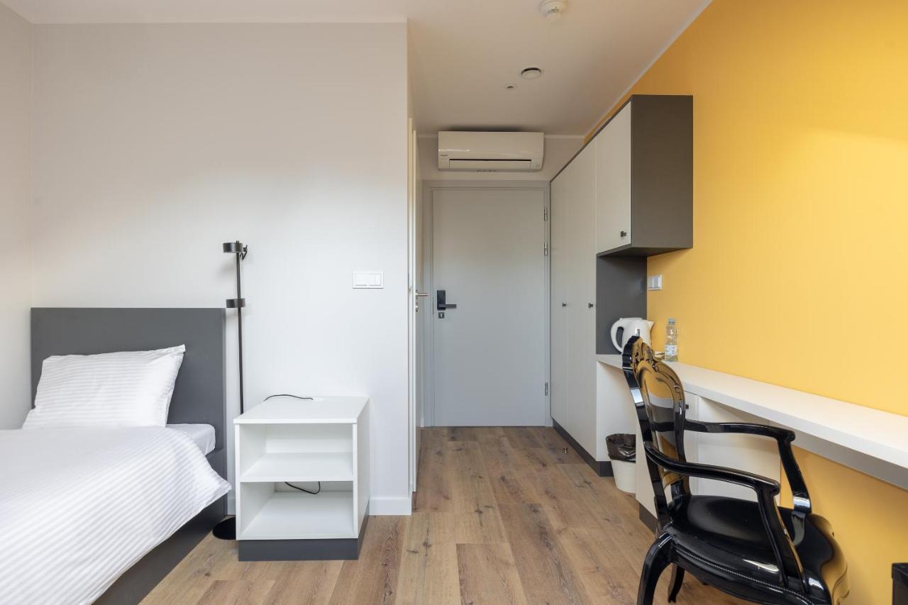 Ae Hostel Nowy Swiat Warszawa Exteriör bild