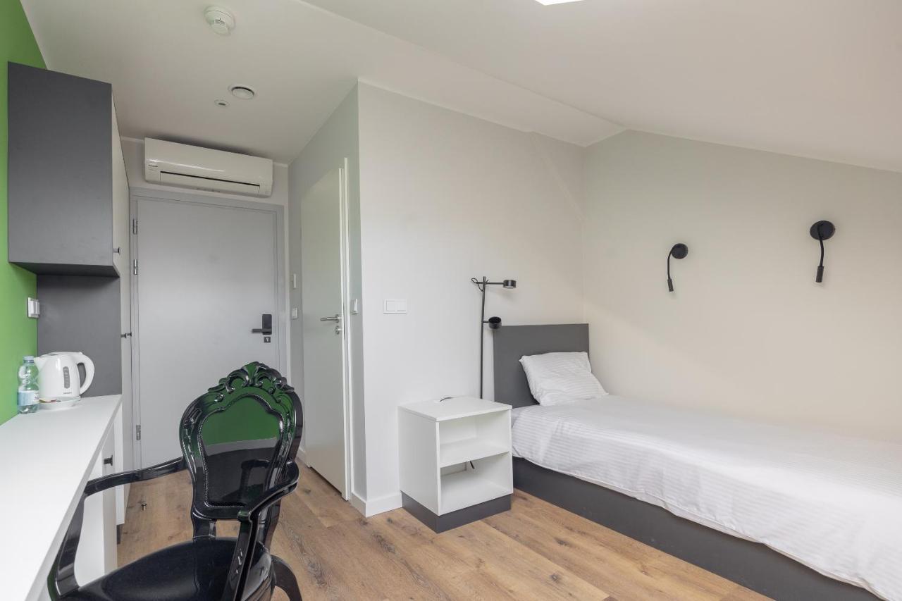 Ae Hostel Nowy Swiat Warszawa Exteriör bild
