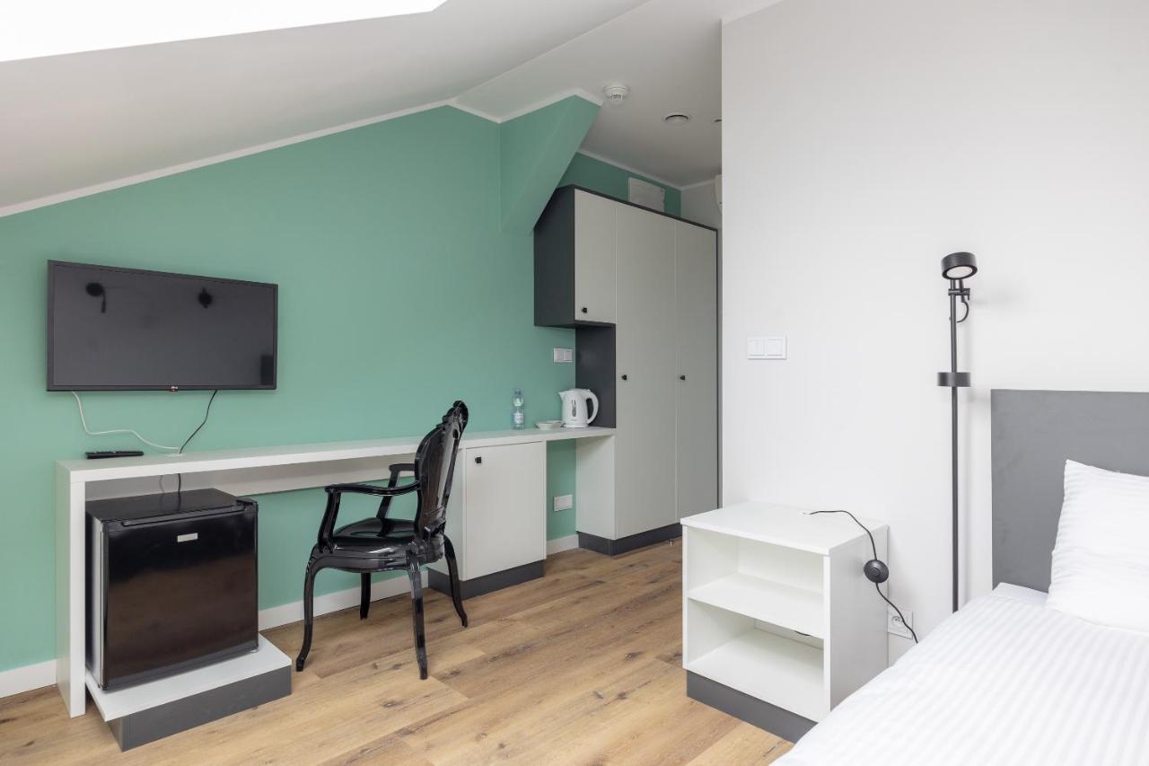 Ae Hostel Nowy Swiat Warszawa Exteriör bild